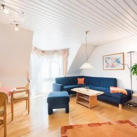 Gastehaus Zum Landesteg 아파트 *